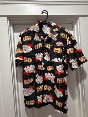 UZZI like new Las Vegas Print Short-Sleeve Shirt - Black | M